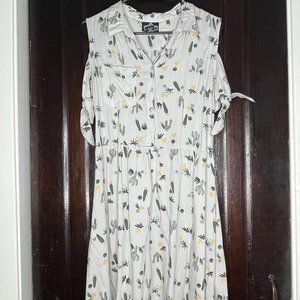 Angie, Size Large, Green Cactus Dress